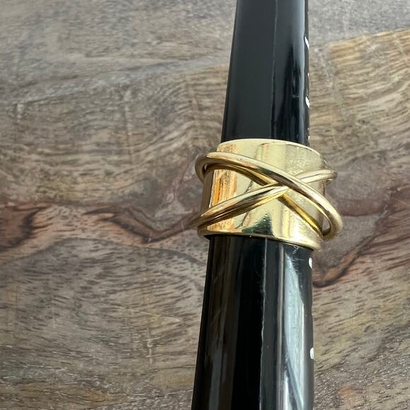 Swirl Deco Gold Tone Oval Cigar Band Ring -size ~7 - 7.5 - Picture 6 of 6